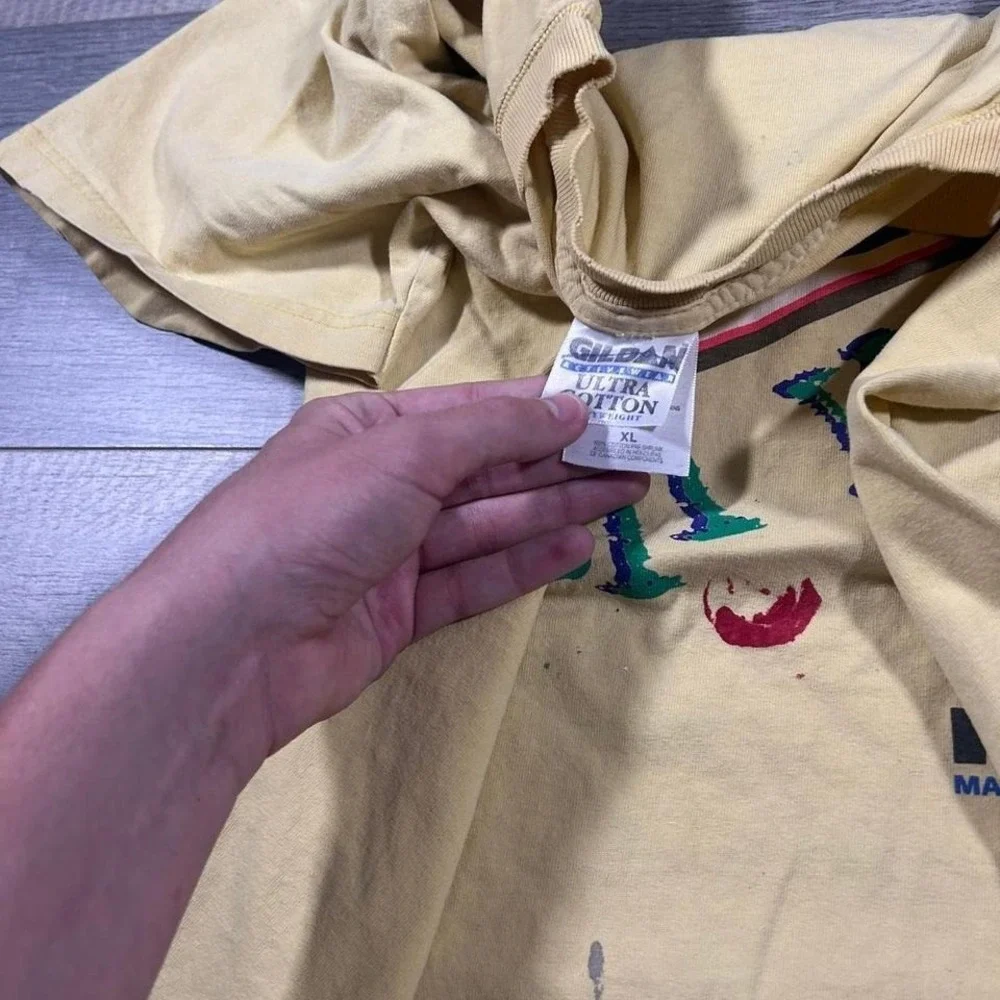 vintage Y2Kdistressed soccer, MLS Snickers promo T-shirt‎ size XL - Picture 4 of 7